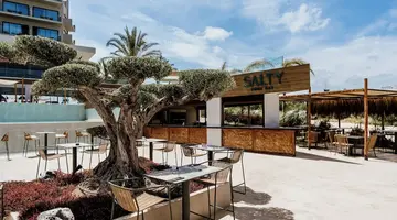 Cavo Zoe Seaside Hotel