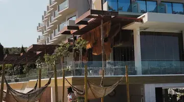 Cavo Zoe Seaside Hotel