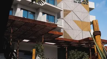 Cavo Zoe Seaside Hotel