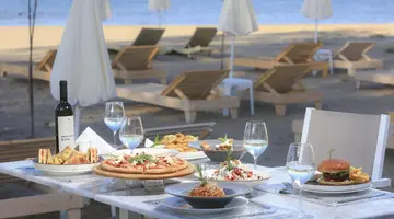 Cavomarina Beach Hotel