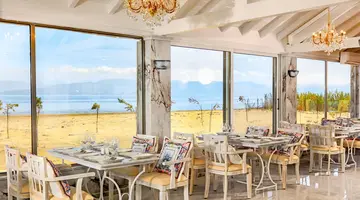 Cavomarina Beach Hotel