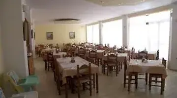 Cavomarina Beach Hotel