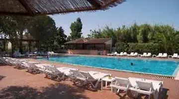 Cavomarina Beach Hotel