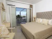 Cavomarina Beach Hotel