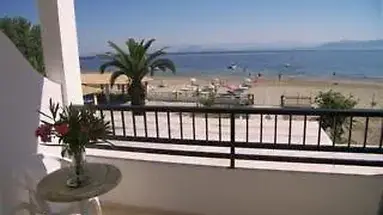 Cavomarina Beach Hotel