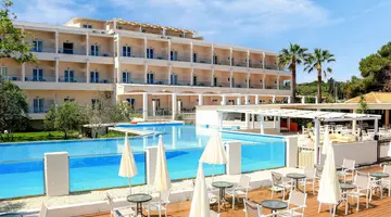 Cavomarina Beach Hotel