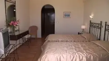 Cavomarina Beach Hotel