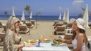 Cavomarina Beach