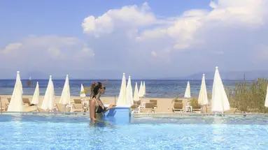 Cavomarina Beach
