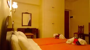 Ccb Bruskos Hotel