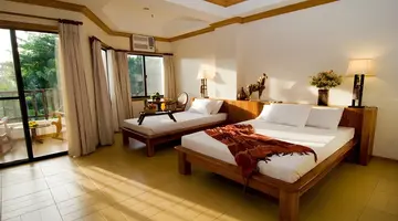 Cebu White Sands Resort & Spa