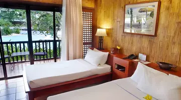 Cebu White Sands Resort & Spa