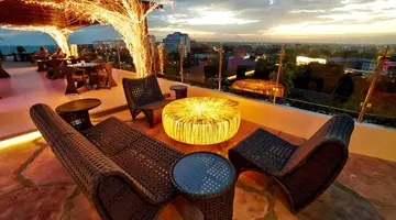 Cebu White Sands Resort & Spa