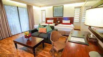 Cebu White Sands Resort & Spa