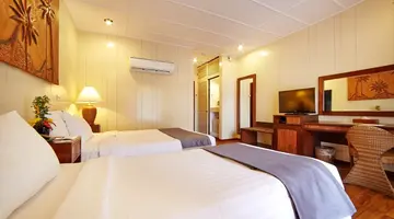 Cebu White Sands Resort & Spa