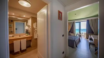 Cefalu Sea Palace