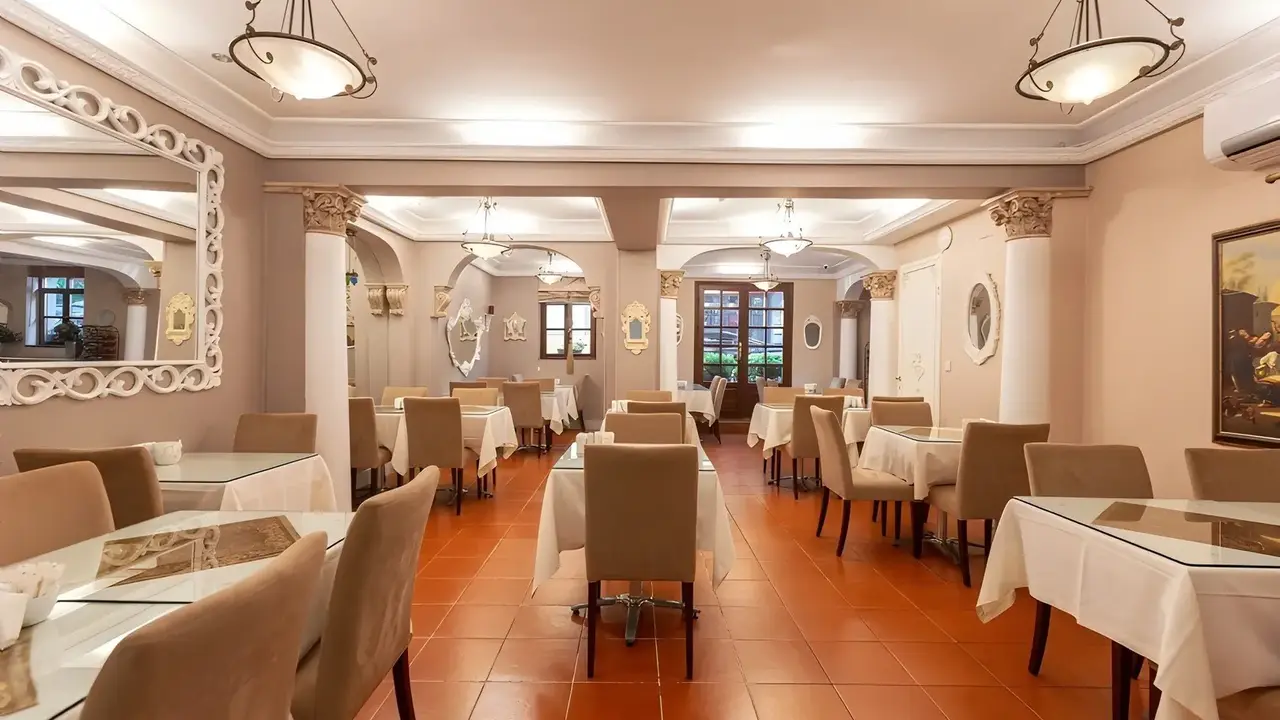 Celal Sultan Hotel