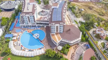 CENGER BEACH RESORT&SPA