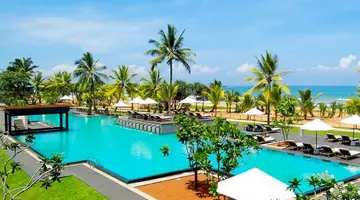 Centara Ceysands Resort & Spa