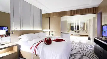 CENTARA GRAND AT CENTRAL PLAZA LADPRAO BANGKOK