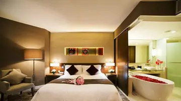 CENTARA GRAND AT CENTRAL PLAZA LADPRAO BANGKOK