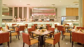 CENTARA GRAND AT CENTRAL WORLD