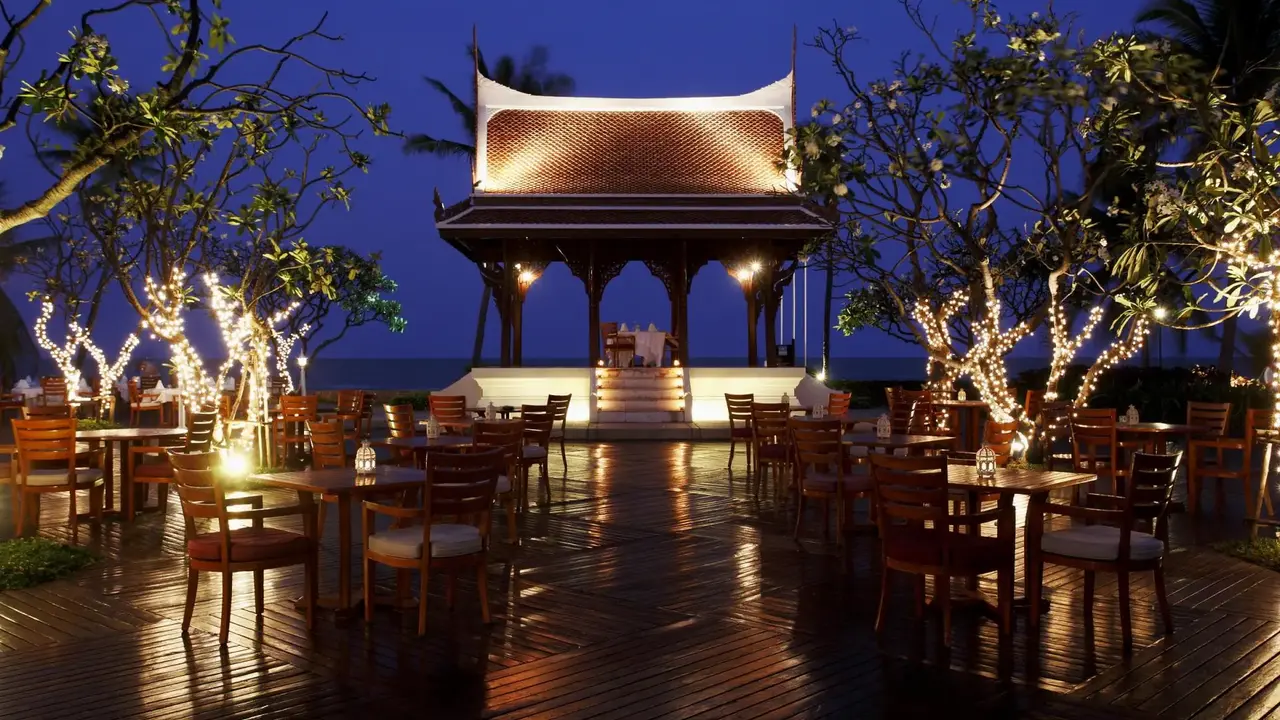 Centara Grand Beach Resort Hua Hin