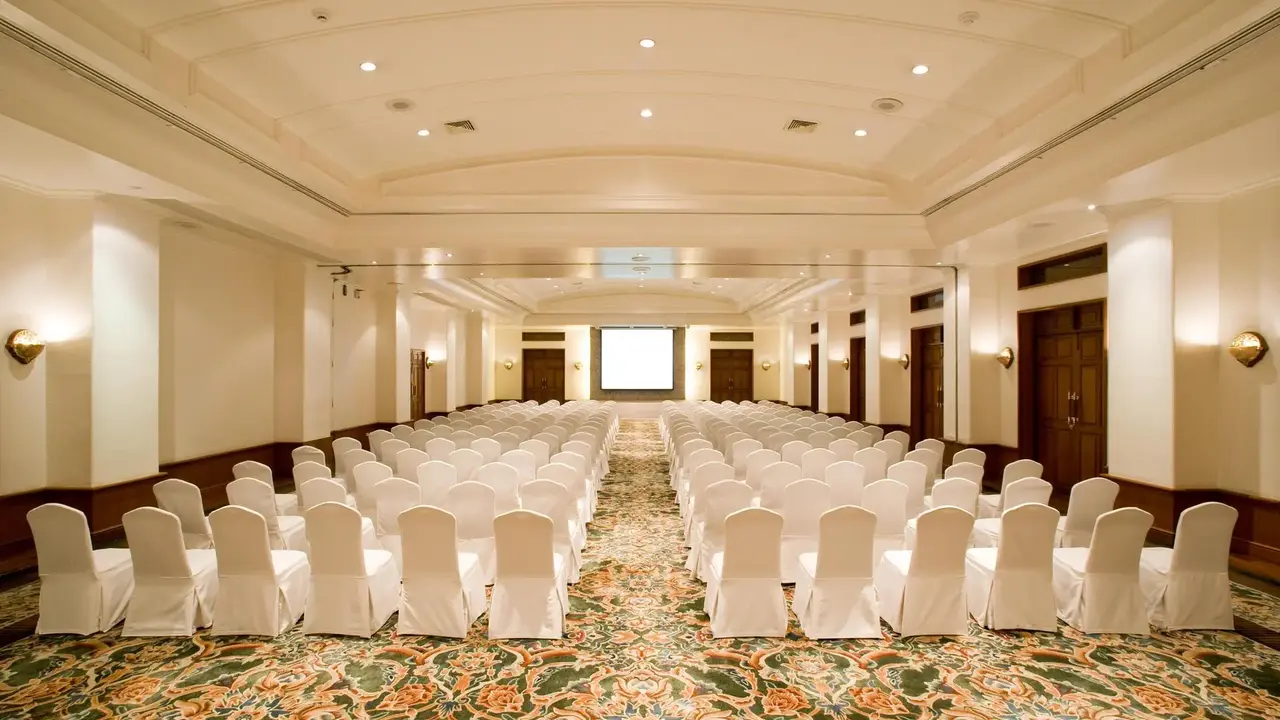 Centara Grand Beach Resort Hua Hin