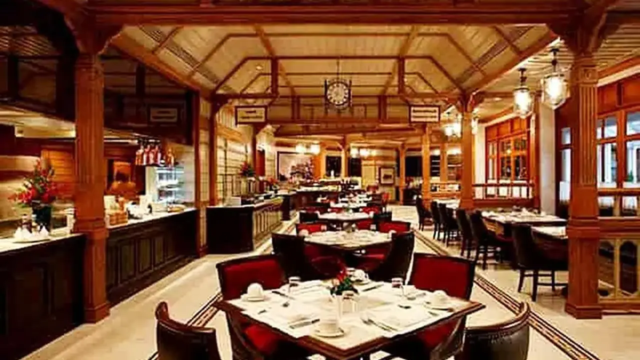 Centara Grand Beach Resort Hua Hin