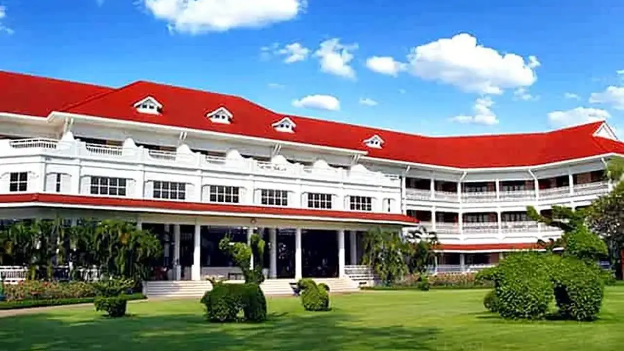 Centara Grand Beach Resort Hua Hin