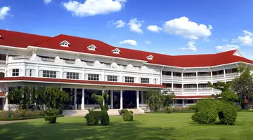 Centara Grand Beach Resort Hua Hin