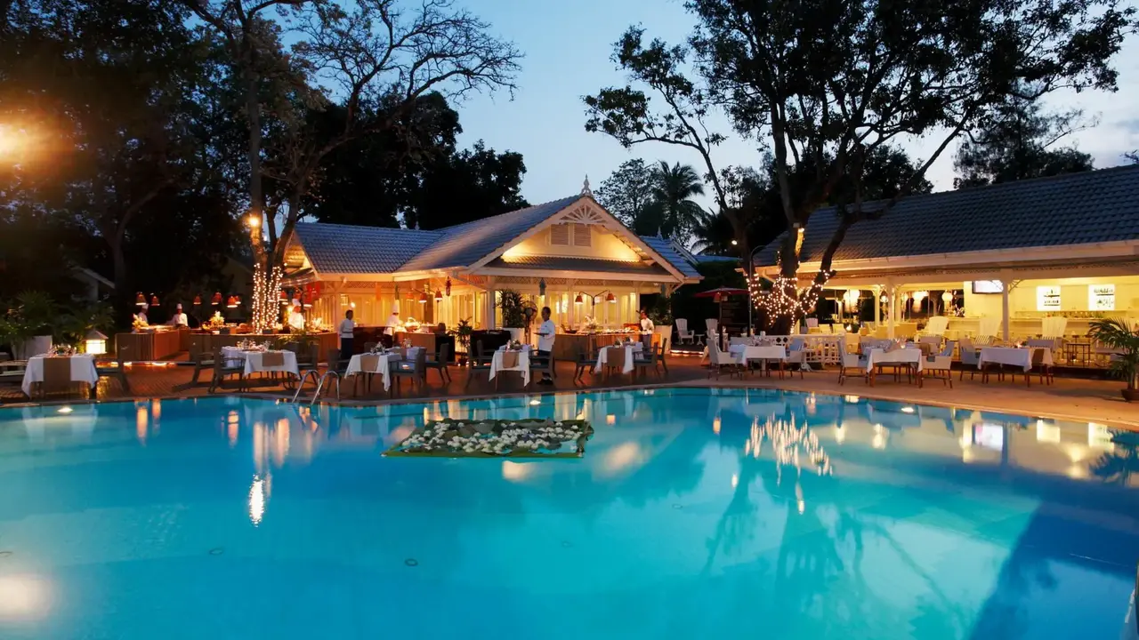 Centara Grand Beach Resort Hua Hin