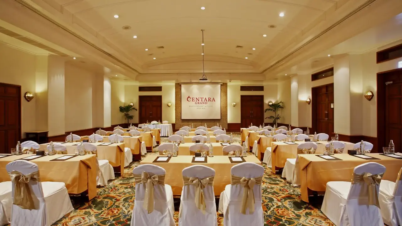 Centara Grand Beach Resort Hua Hin
