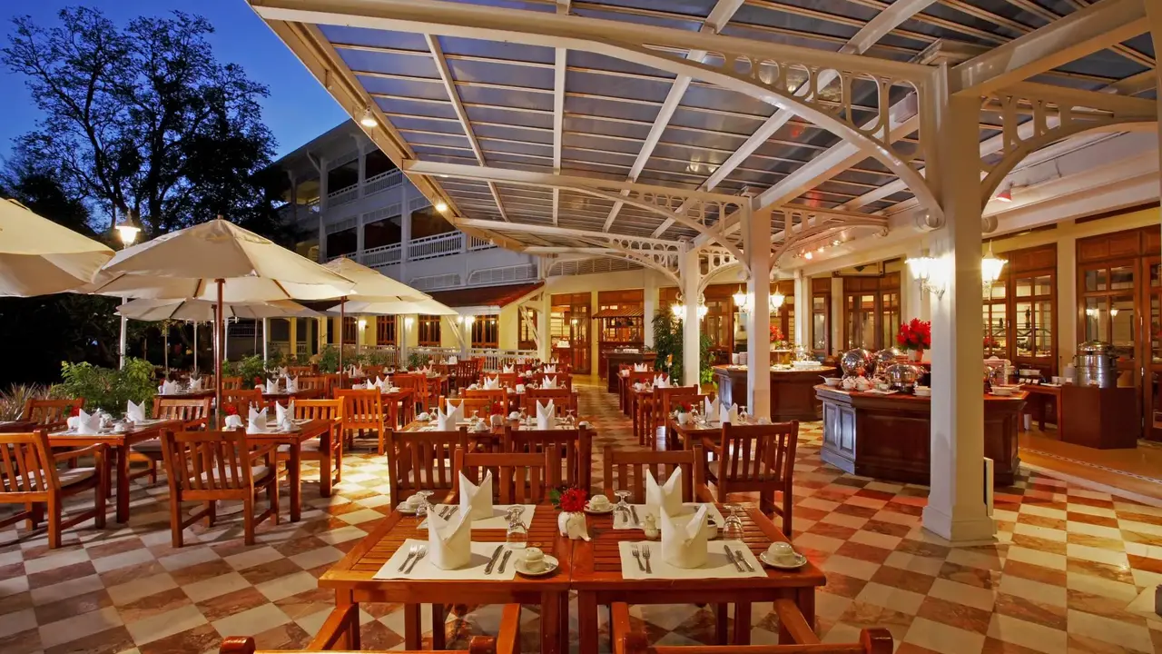 Centara Grand Beach Resort Hua Hin