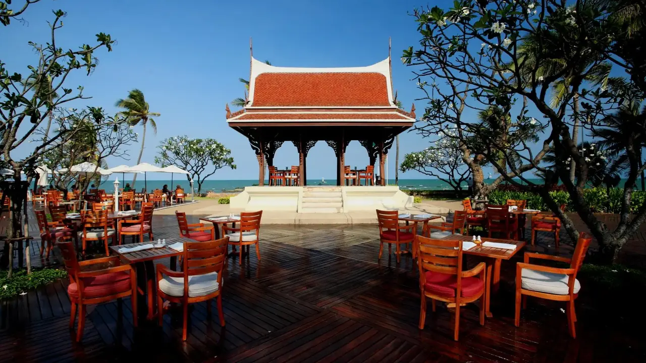 Centara Grand Beach Resort Hua Hin