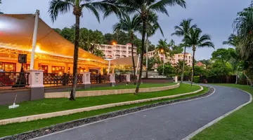 Centara Grand Beach Resort Phuket