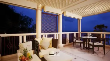 CENTARA GRAND BEACH RESORT PHUKET