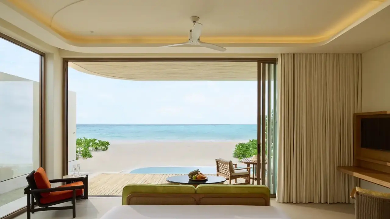 Centara Grand Lagoon Maldives