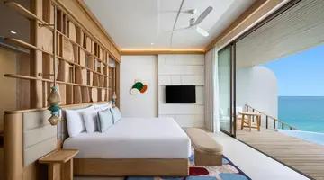 Centara Grand Lagoon Maldives