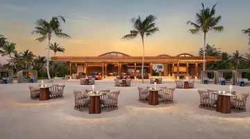 CENTARA GRAND LAGOON MALDIVES