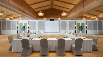 Centara Grand Lagoon