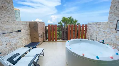 Centara Grand Mirage Beach Resort Pattaya