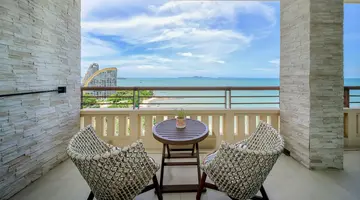 Centara Grand Mirage Beach Resort Pattaya