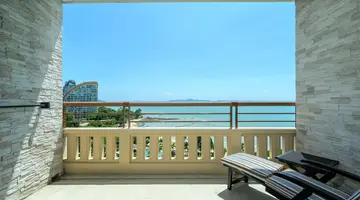 Centara Grand Mirage Beach Resort Pattaya