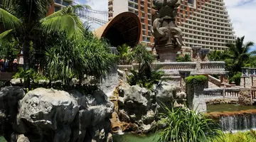 Centara Grand Mirage Beach Resort Pattaya