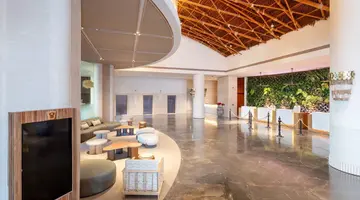Centara Grand Mirage Beach Resort Pattaya