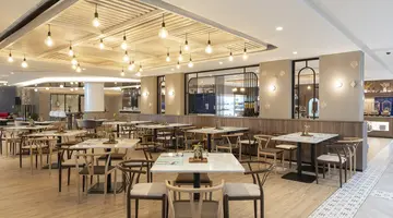 CENTARA LIFE HOTEL BANGKOK PHRA NAKHON