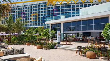 Centara Mirage Beach Resort