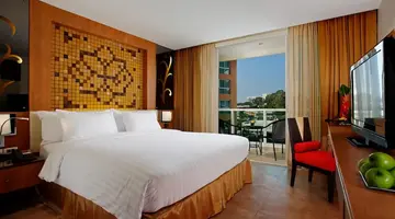 CENTARA NOVA HOTEL PATTAYA (ex. CENTARA NOVA HOTEL AND SPA PATTAYA)