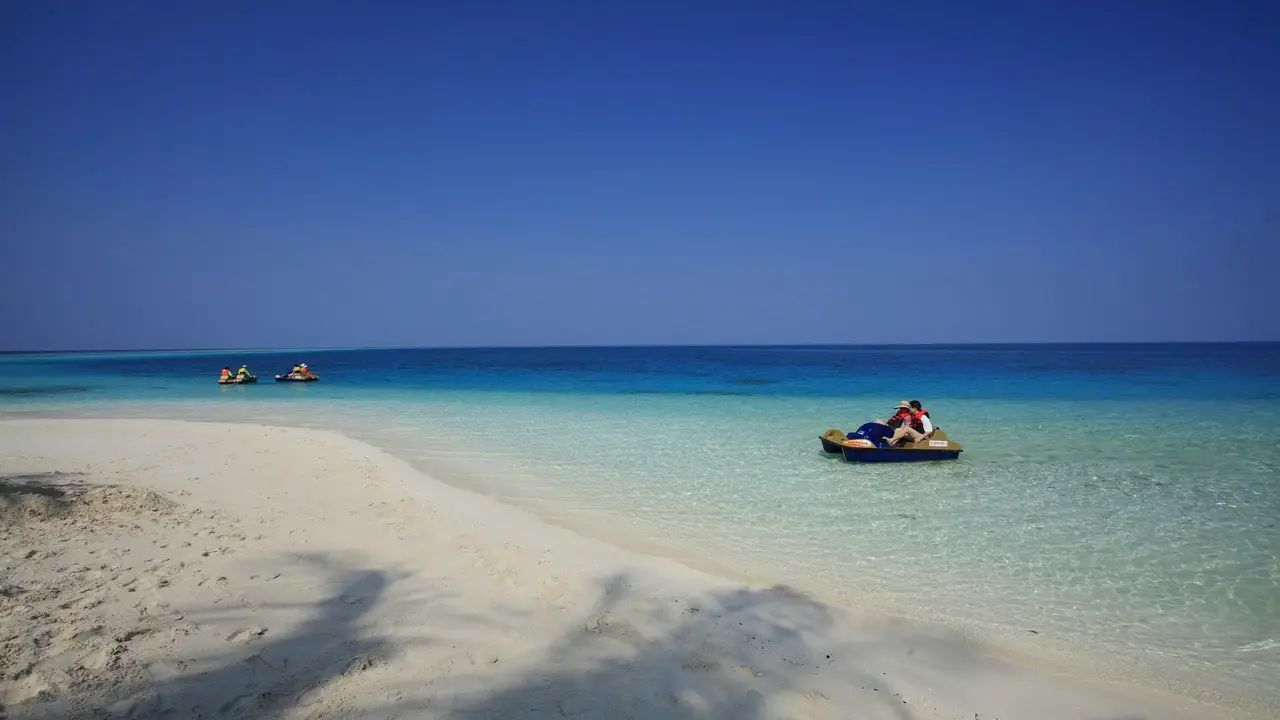Centara Ras Fushi Resort & Spa Maldives
